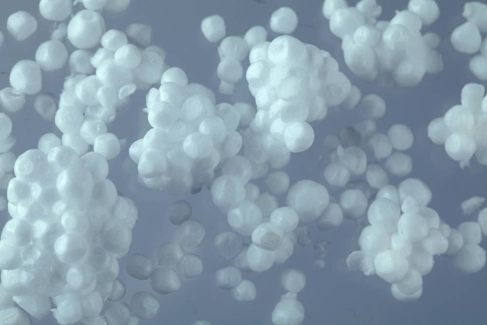 Flopak, skropak i eps – czym się różnią?