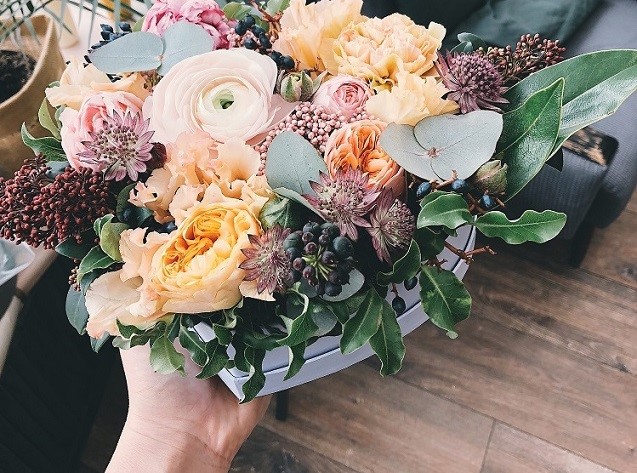 Jak zrobić Flower Box - kwiaty w pudełku