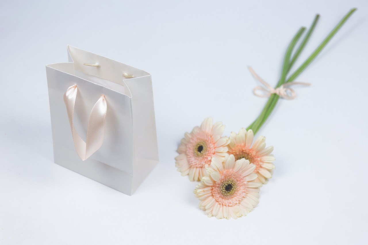 Jaką wybrać torbę papierową do konkretnej okazji?