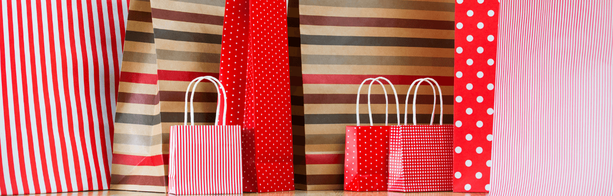 Torby prezentowe w różnych rozmiarach i kolorach